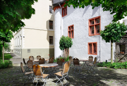 Biergarten Ritter-Schwalbach-Haus