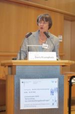 Moderatorin Professorin Doris Krumpholz